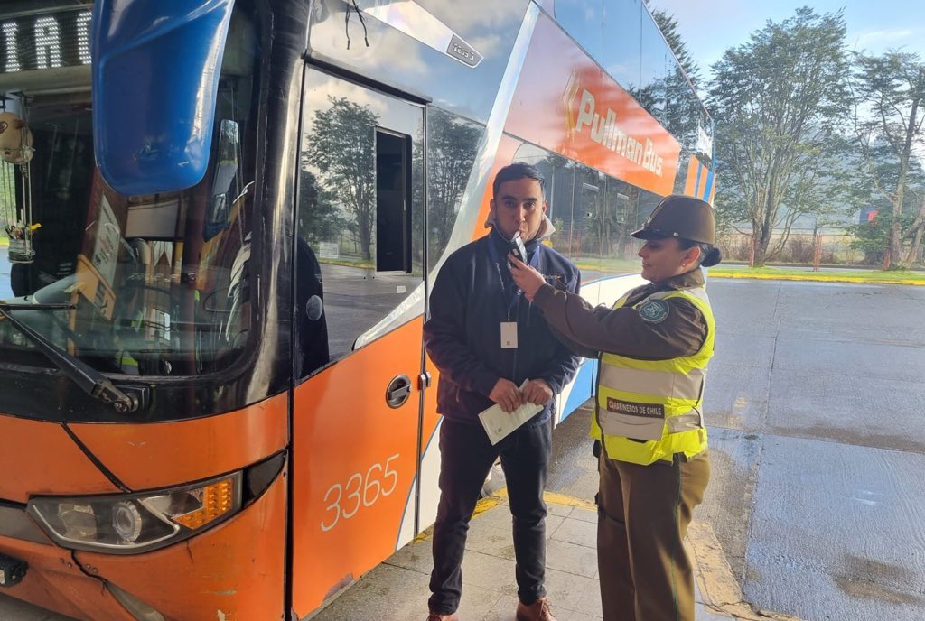 Carabineros y Seremi de Transportes realizaron fiscalizaciones a conductores en el Terminal Rodoviario de Temuco