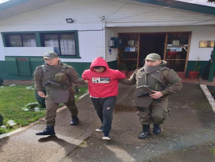 Femicidio frustrado en Capitán Pastene