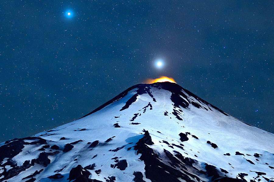 Fotografía del Volcán Villarrica gana primer lugar del Concurso Patrimonio Bajo el Lente