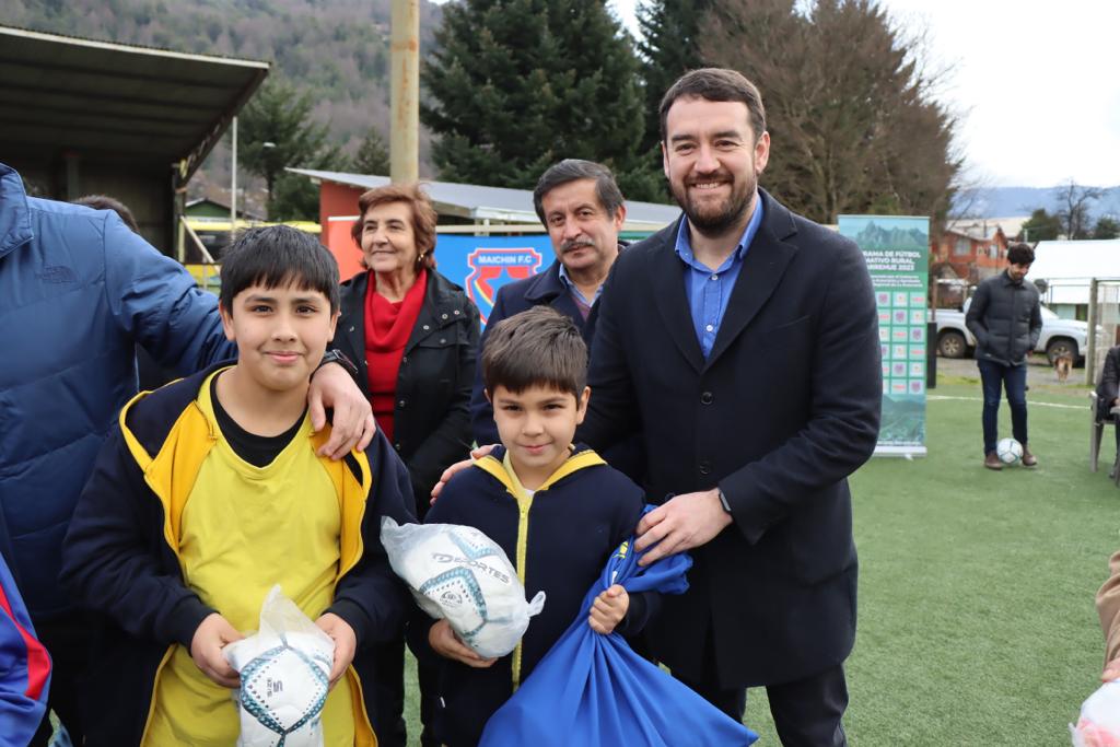 Arranca el Programa de Fútbol Formativo Rural en Curarrehue 2023