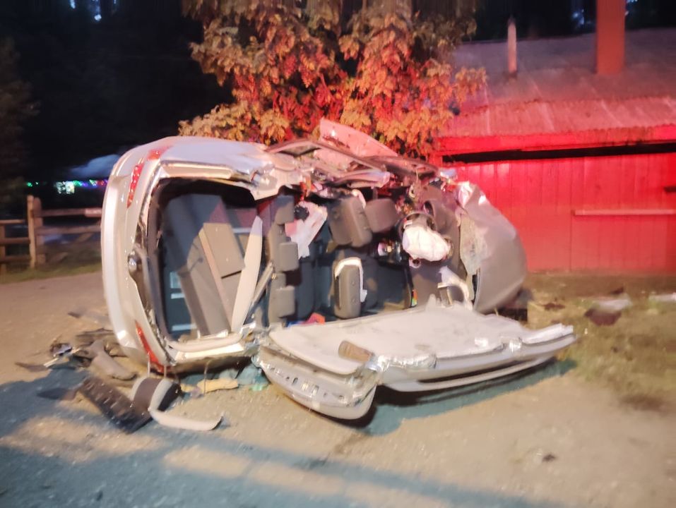 Dos personas lesionadas en colisión frontal en la ruta Villarrica Pucón