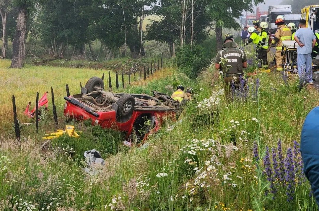Ruta Curacautín Victoria: Un muerto y 2 heridos graves en choque frontal