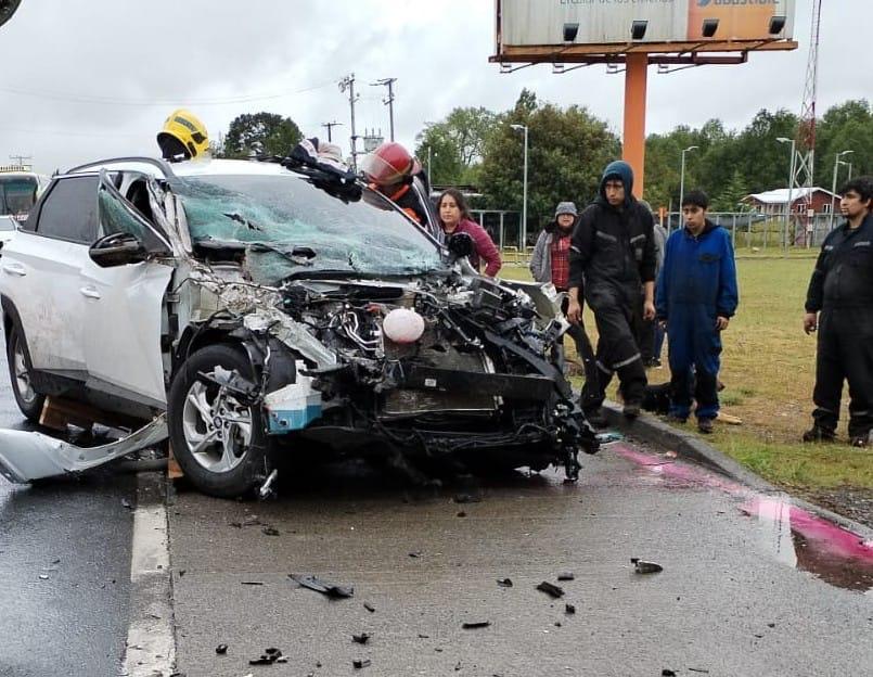 Choque en km 6 de la ruta Villarrica Freire