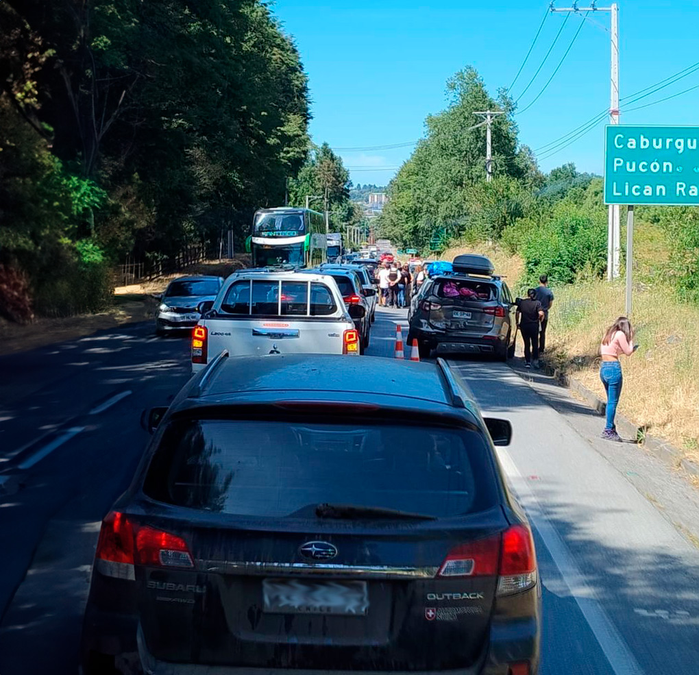Nuevo choque de 3 vehículos en la ruta Villarrica Freire