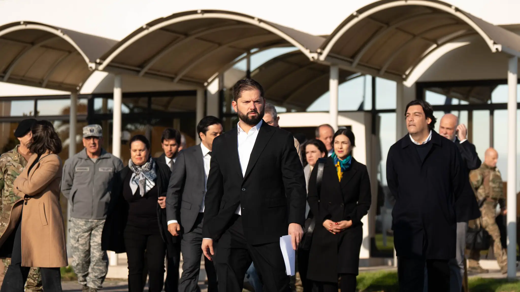 Presidente Boric viaja a Cañete junto a todos los poderes del Estado tras atentado a Carabineros