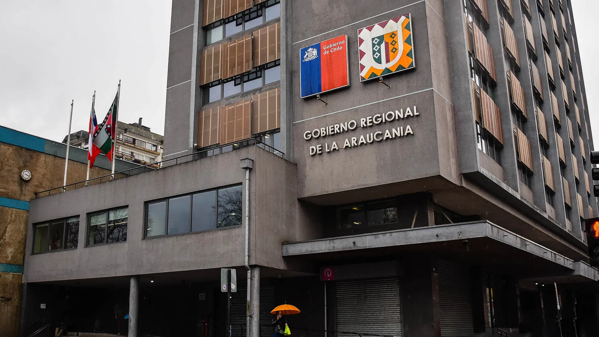Gobernador de La Araucanía solicita la renuncia a todos sus jefes de división y cargos de confianza. ciberataque al Gobierno Regional
