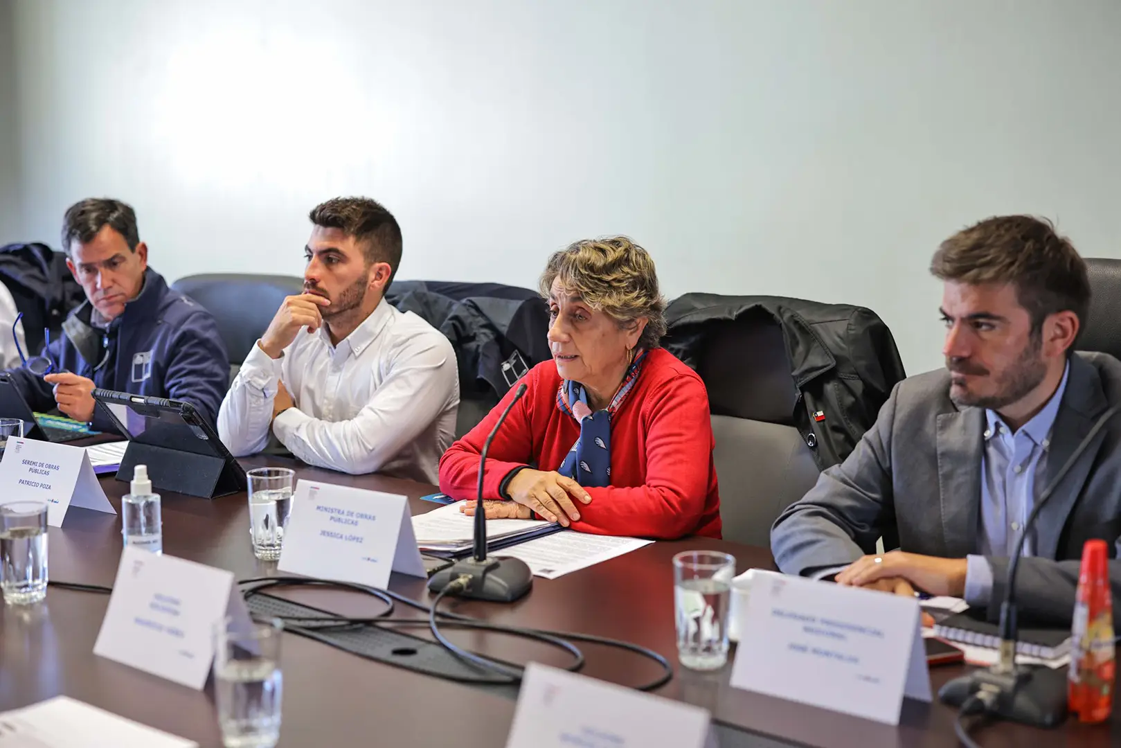 Ministra de Obras Publicas da luz verde a doble vía con peaje en Zona Lacustre