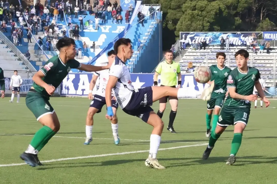 Pilmahue de Villarrica cae por 4 a 1 ante Naval en Talcahuano