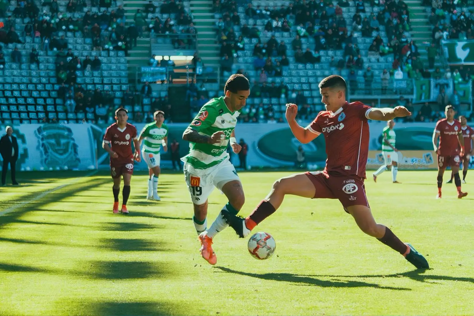 Deportes Temuco sigue sumido en la penúltima posición tras perder con La Serena