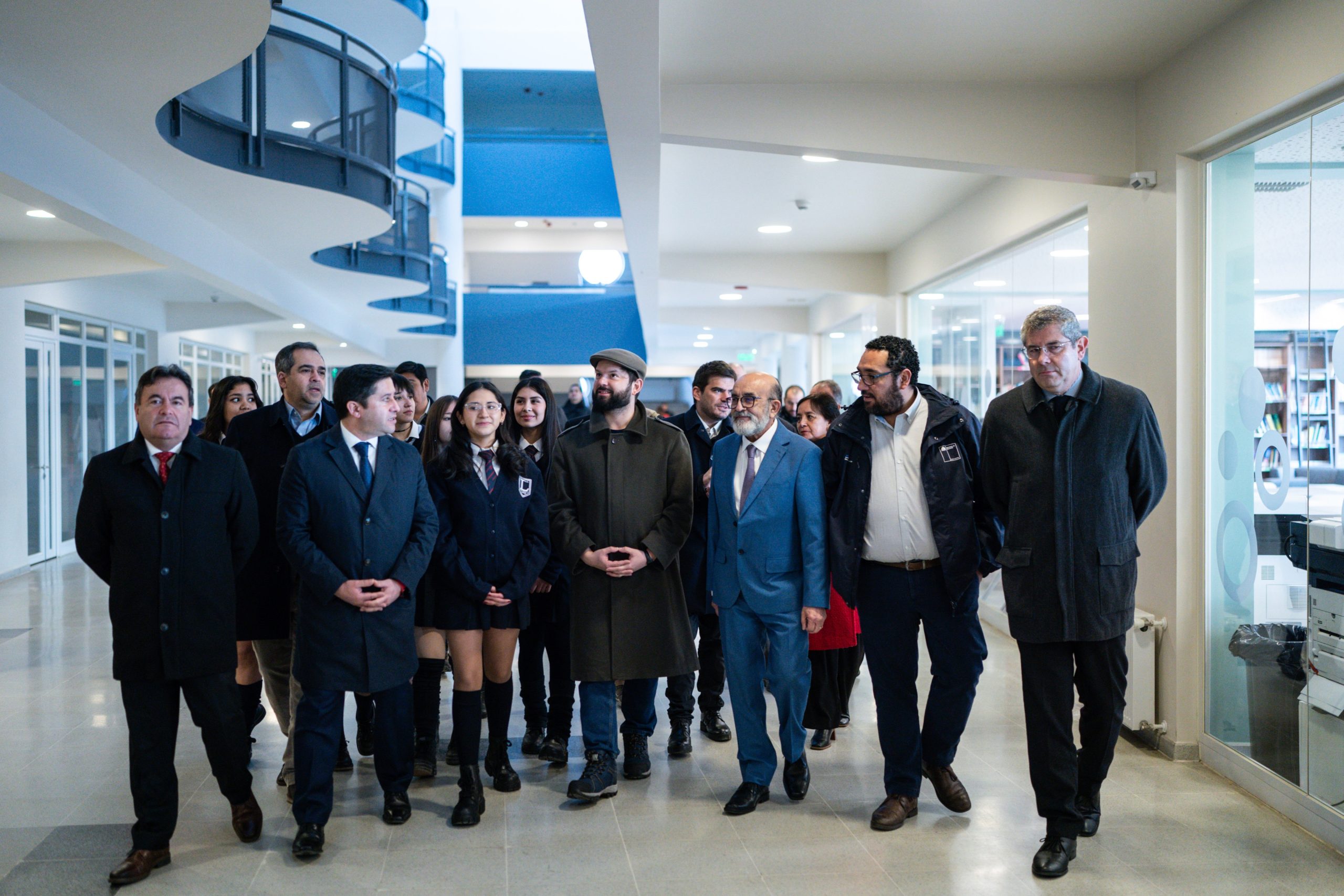 inauguración del Liceo Jorge Teillier de Lautaro