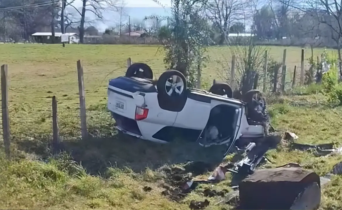 Accidente en ruta Villarrica-Freire deja 2 lesionados en sector Puquereo