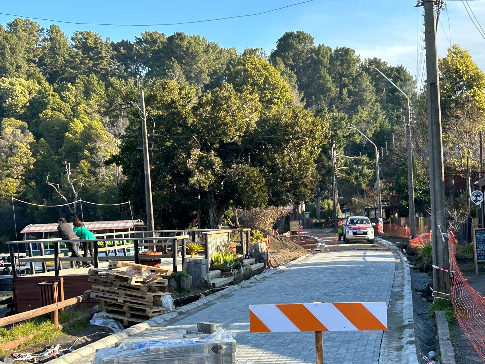Pavimentación en Lican Ray y Villarrica suma inversión de más de $5 mil millones