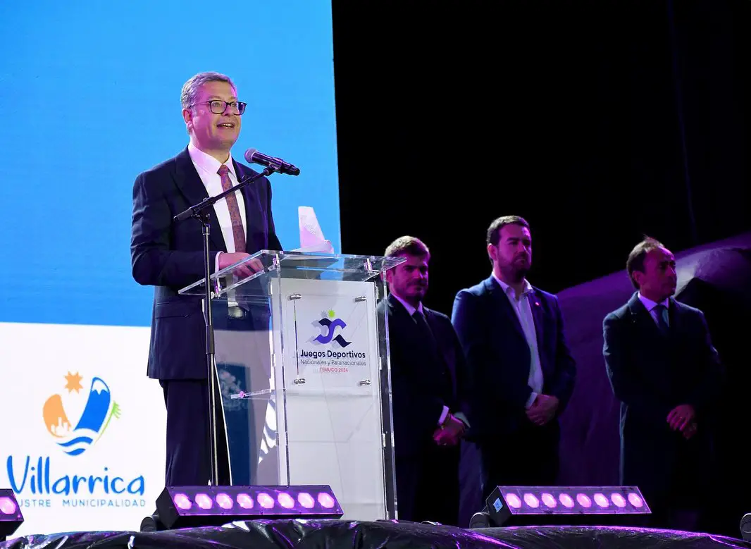 Polémica en los Juegos Nacionales: Alcalde de Temuco investiga distribución de entradas tras abucheos al gobernador