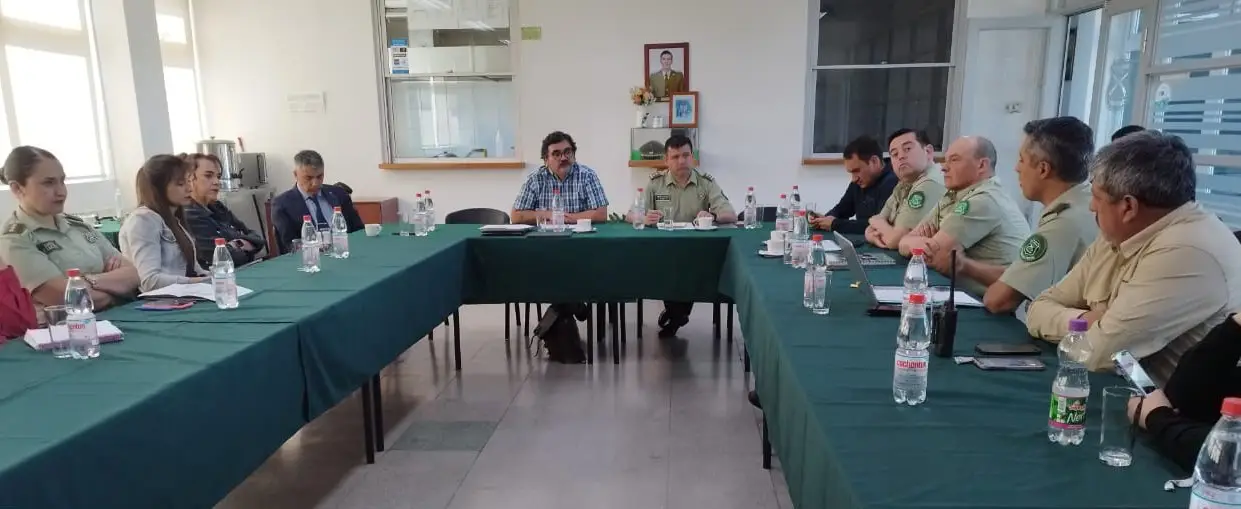 Reunión del Sistema Táctico de Operación Policial STOP de Carabineros de la Prefectura de Villarrica mantiene una disminución de delitos en un 12,9%