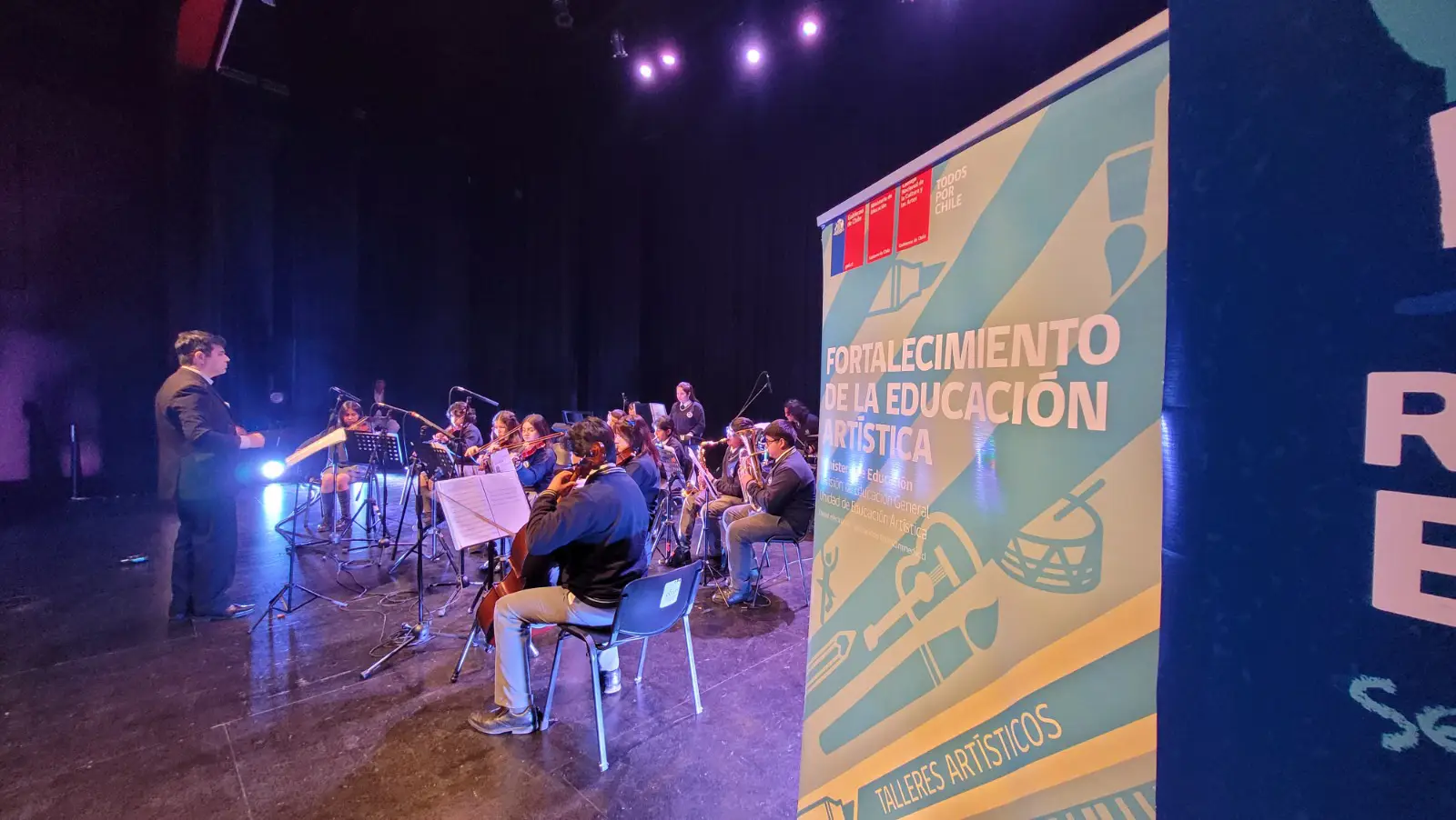 Celebración del Día Internacional de la Música en Villarrica. Estudiantes de La Araucanía demostraron su talento en el Liquen Centro Cultural.