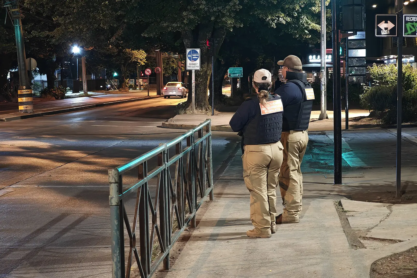 La Municipalidad de Temuco implementa el plan "Fin de Semana Seguro" para reforzar la seguridad. Incluye fiscalización de motos y patrullajes preventivos para disminuir delitos y promover la tranquilidad.