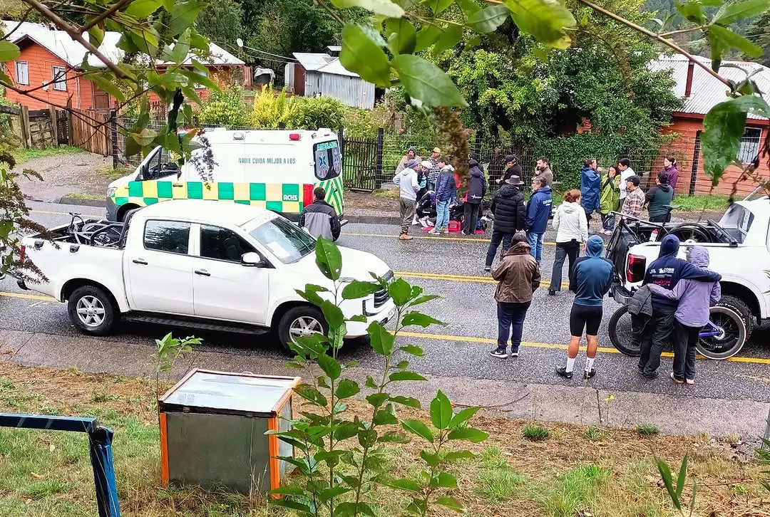 Ciclista fallecido en Curarrehue: Investigan choque durante competencia deportiva