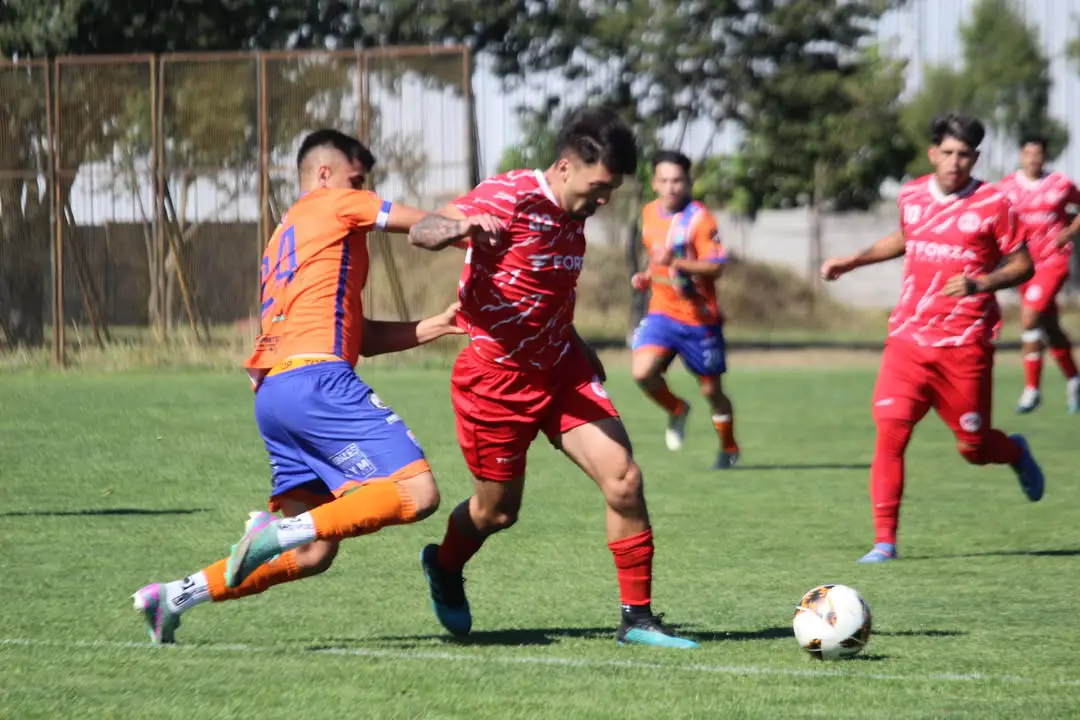 Imperial Unido y Malleco Unido terminaron con un empate 2-2 en el partido de ida de la Copa CMPC. Todo se definirá en Angol.