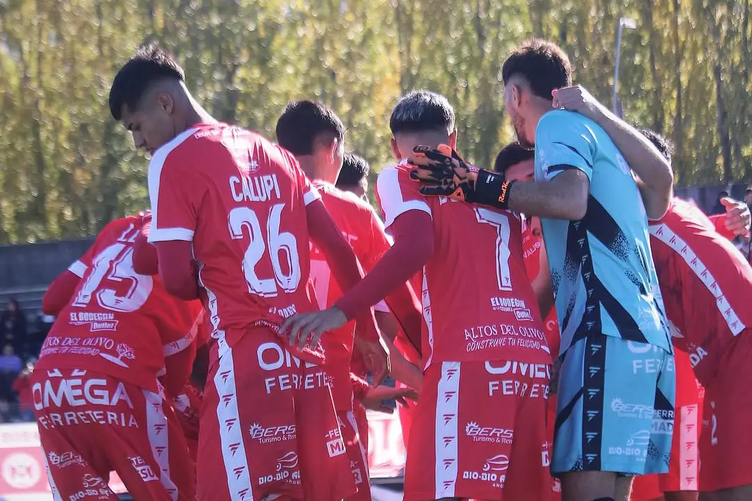 Malleco Unido se impone con agónico 3-2 sobre Cabrero