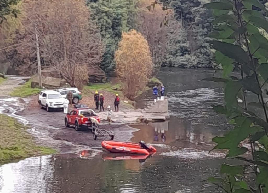 Hallazgo de cuerpo sin identificar en río Donguil: PDI investiga muerte por asfixia