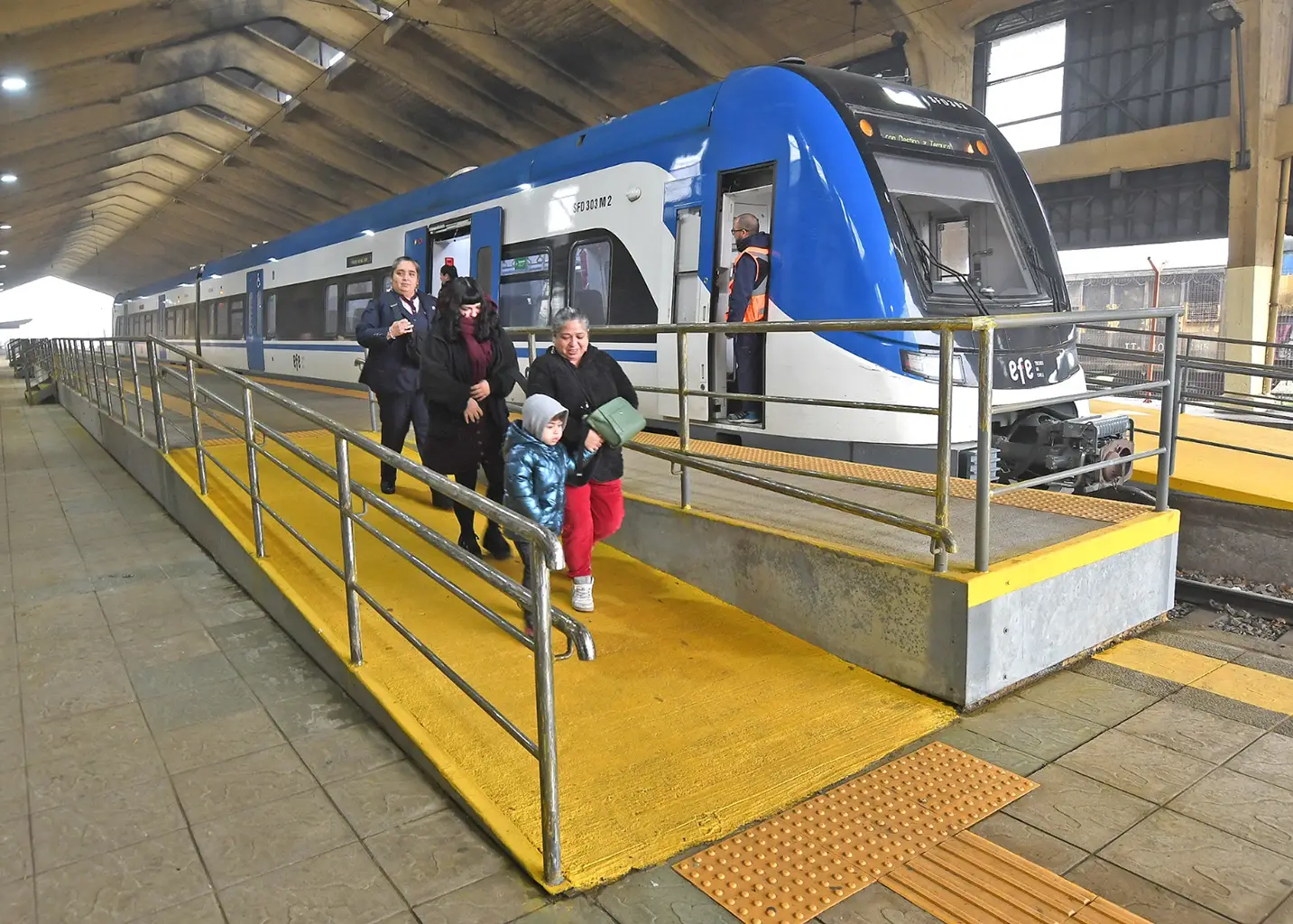 EFE adjudica obras de extensión a Gorbea y se inicia la fabricación de 4 nuevos trenes