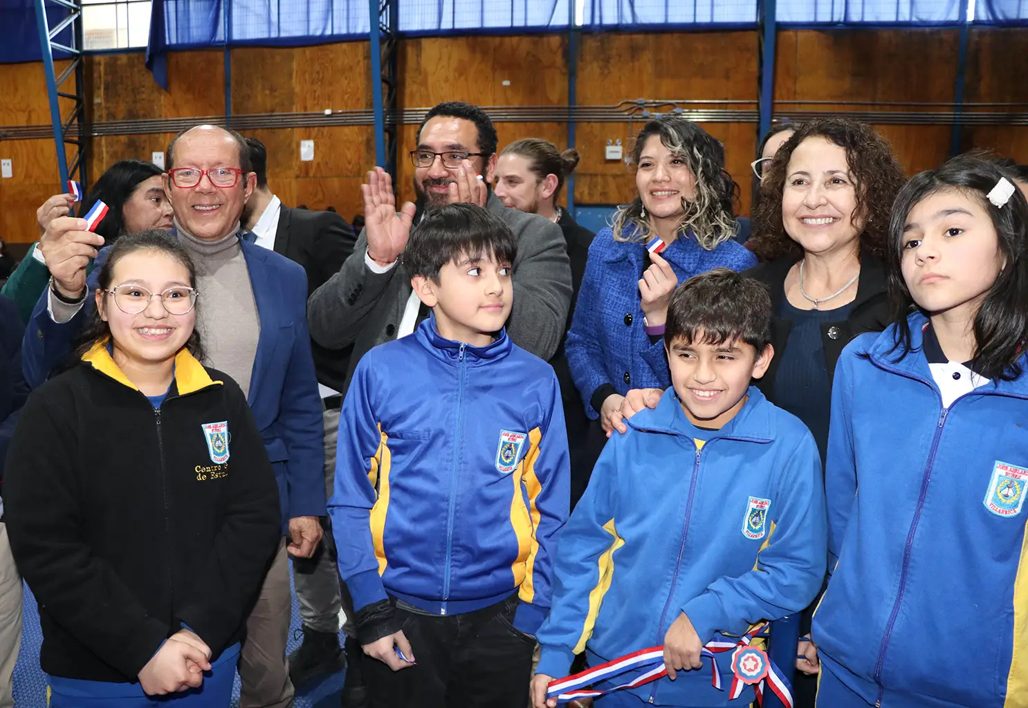 Ministro de Educación lidera inauguración de infraestructura escolar en Villarrica