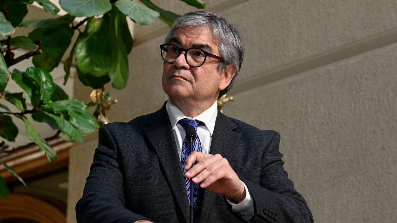 Mario Marcel renuncia al Ministerio de Hacienda y abre un nuevo ajuste en La Moneda