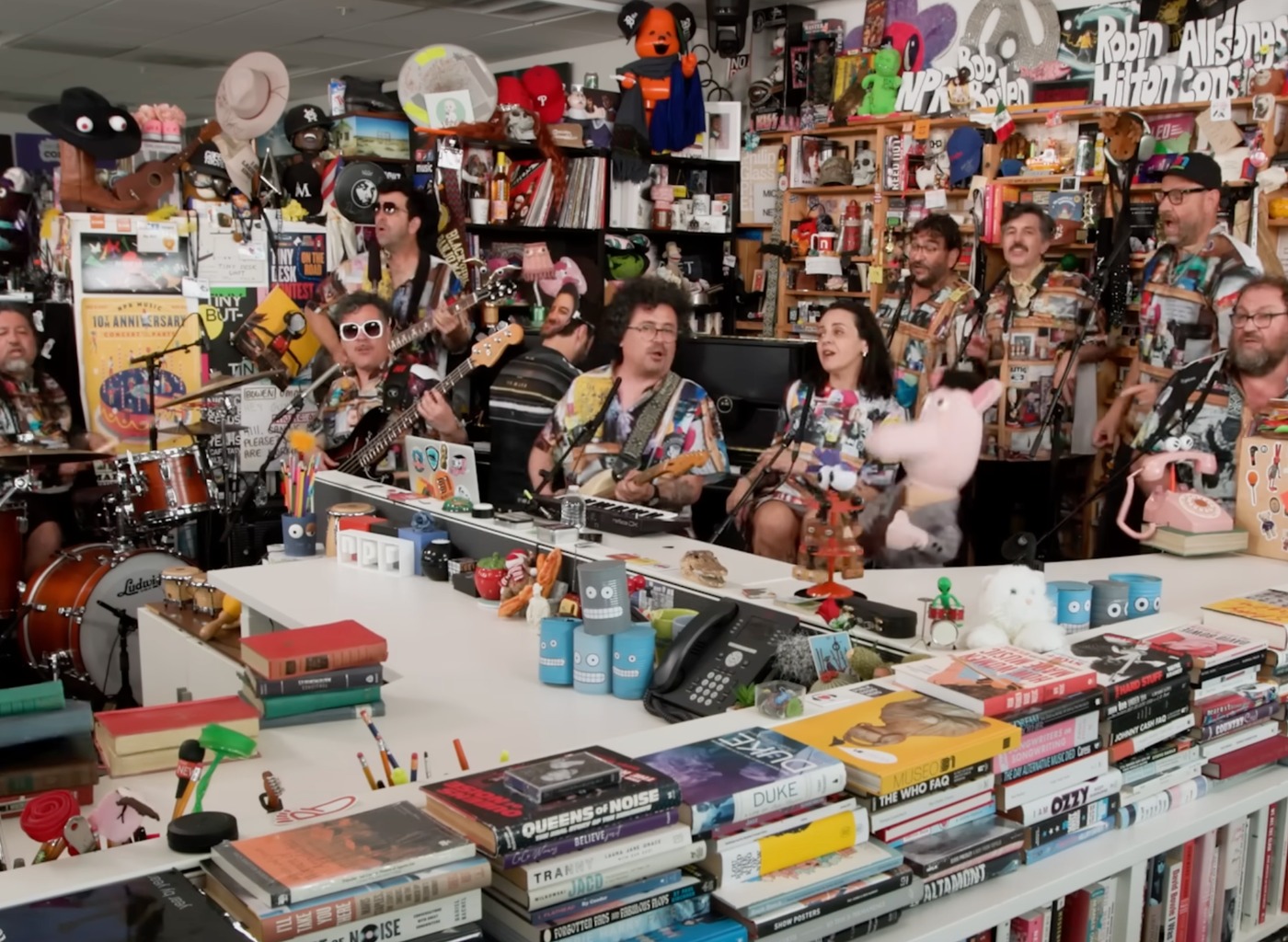 31 Minutos brilla en su Tiny Desk con un show lleno de nostalgia