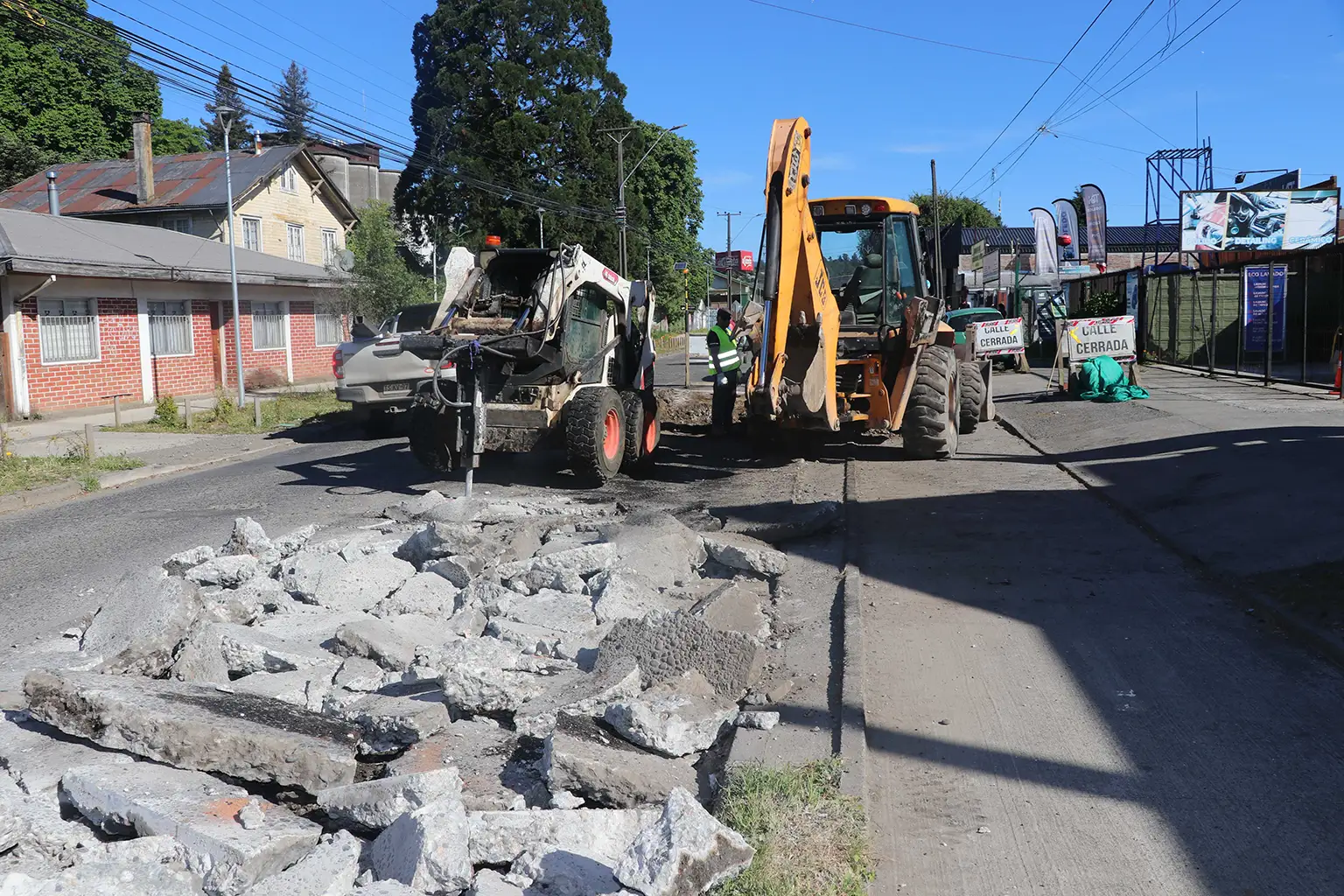 Villarrica acelera obras de mejoramiento vial para enfrentar la temporada estival