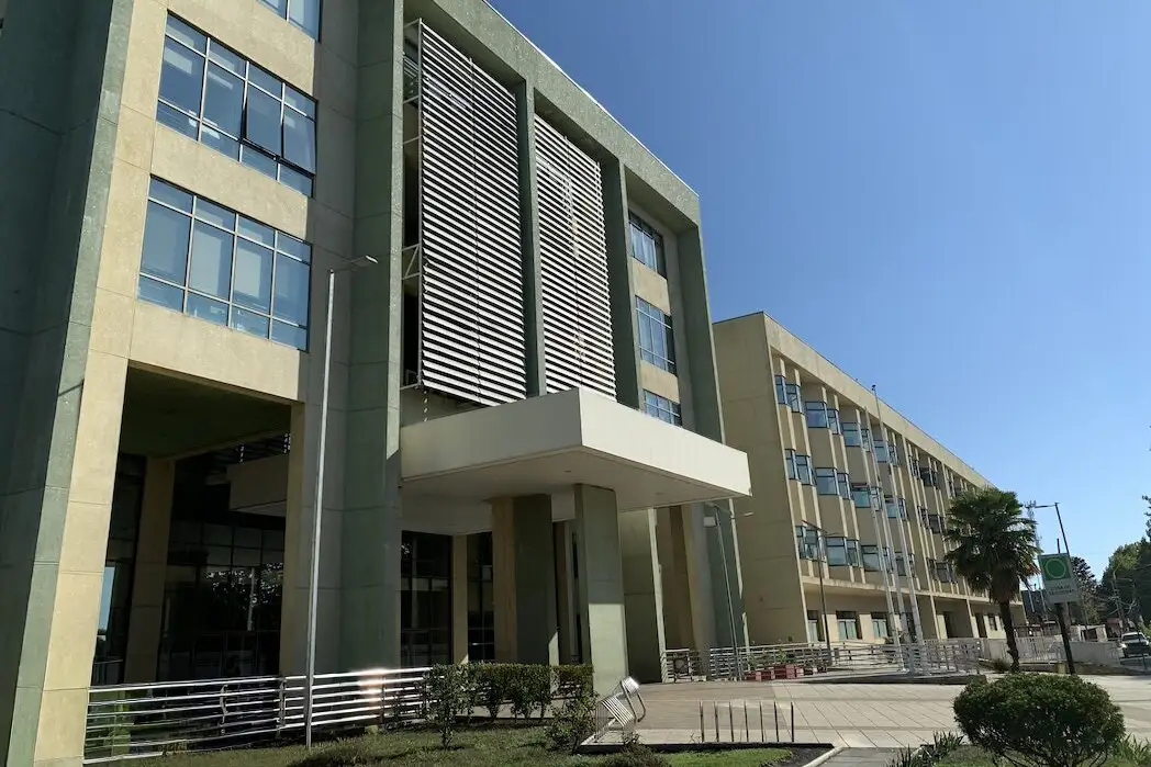 Impactante caso en el Hospital de Los Ángeles remece a familias del Biobío