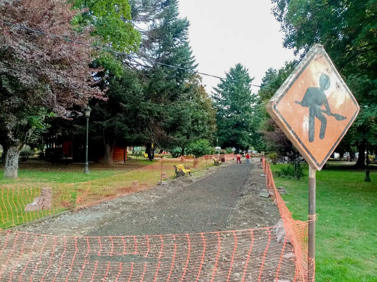 Plaza de Armas de Villarrica podría renovarse con parques y nuevos espacios recreativos