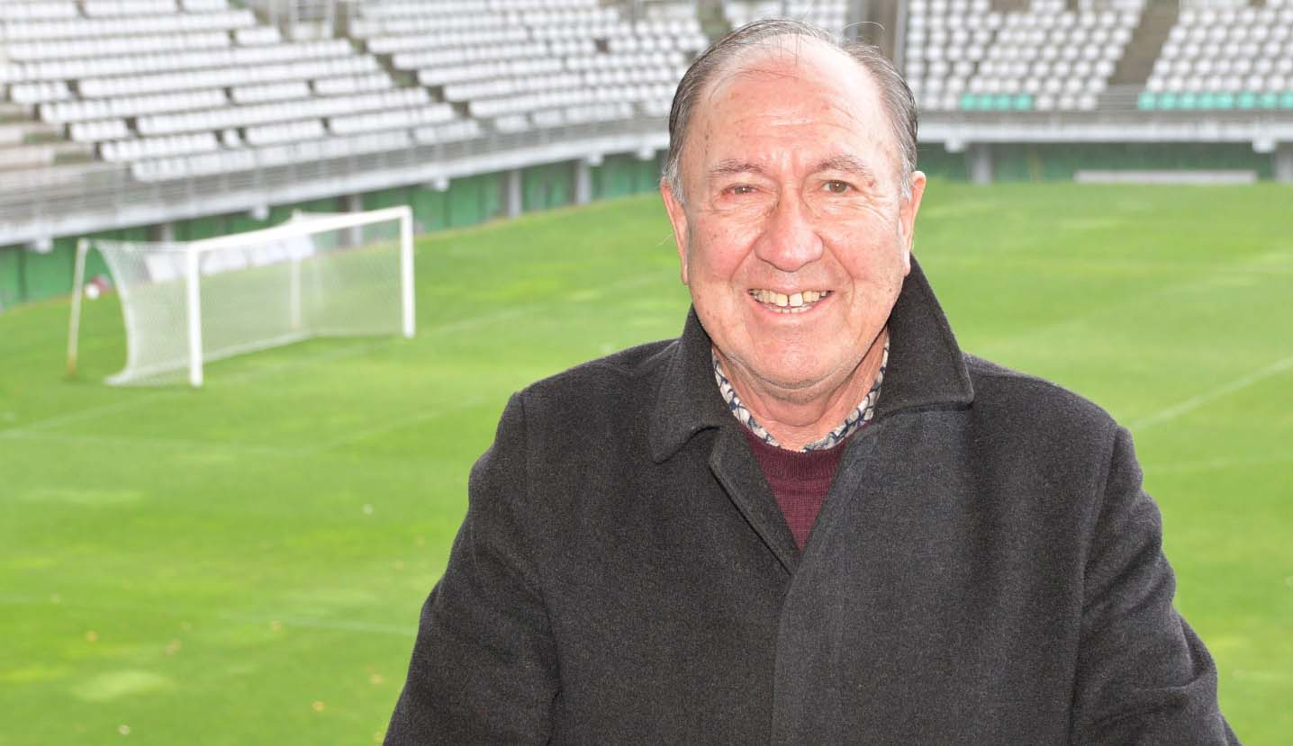 Eli Carrasco, leyenda de Malleco Unido, fallece en Temuco a los 76 años