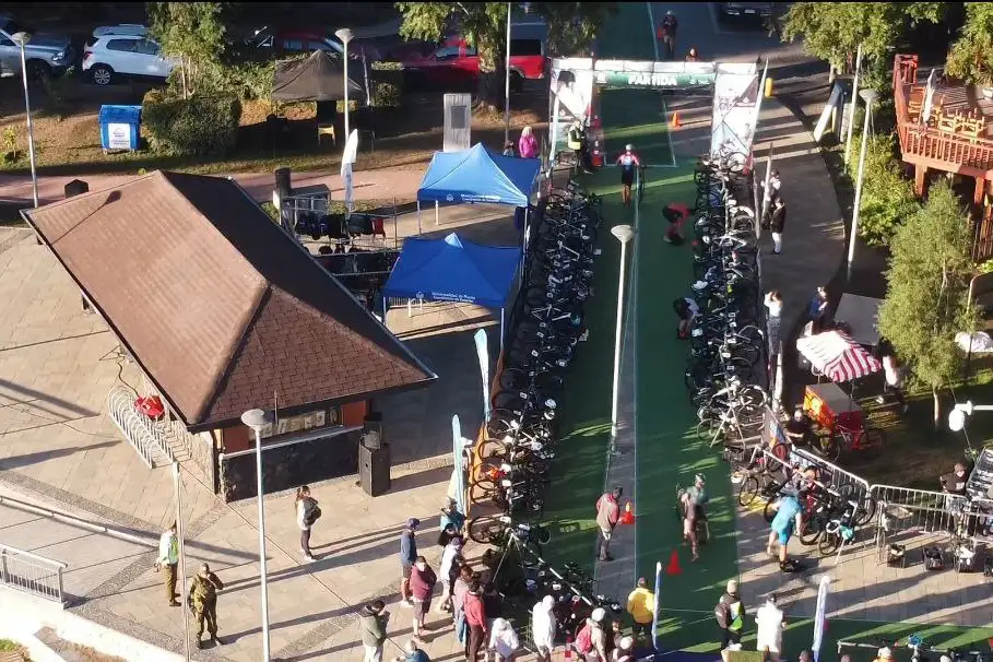 Triatlón Caburgua 2026 mostró su mejor versión entre bosques y lago