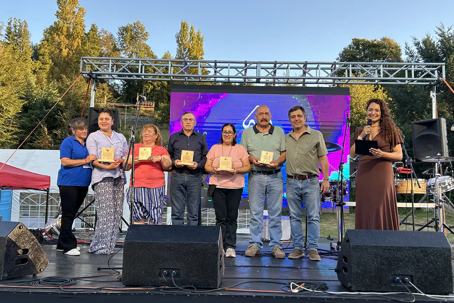 Tradición y cultura dieron vida al Aniversario 143 de Pucón