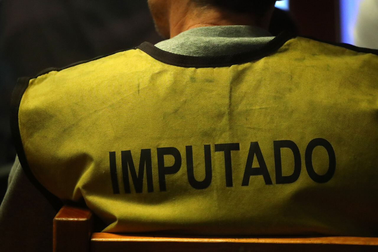 Violación grupal en Temuco: tribunal decreta prisión preventiva para imputados