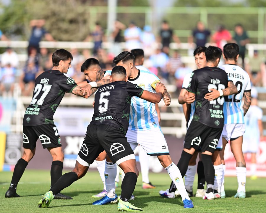 Deportes Temuco derrota por 1-0 a Magallanes con gol de Vicente Lavín y suma su primera victoria