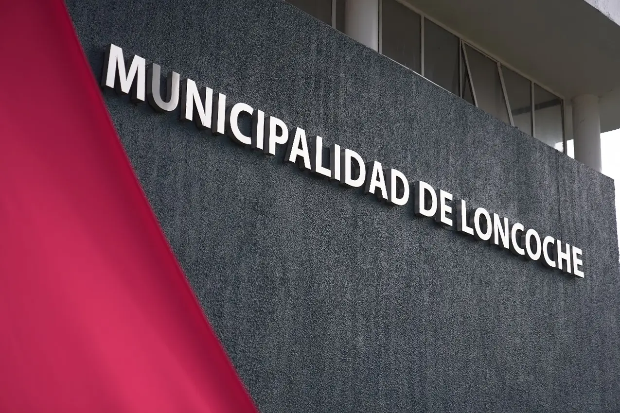 Licencias médicas irregulares en Loncoche derivaron en la destitución de 21 funcionarios municipales.
