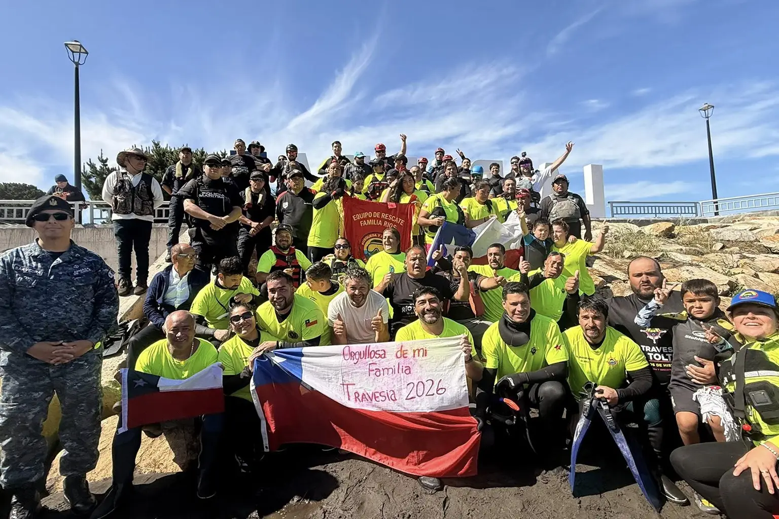 La travesía del río Toltén culminó tras 7 días y más de 150 km de nado desde Villarrica hasta la costa.