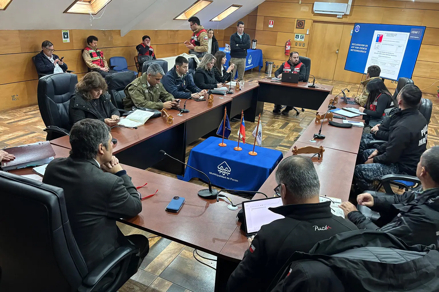 Sistema frontal en Pucón activa refuerzo de equipos de emergencia