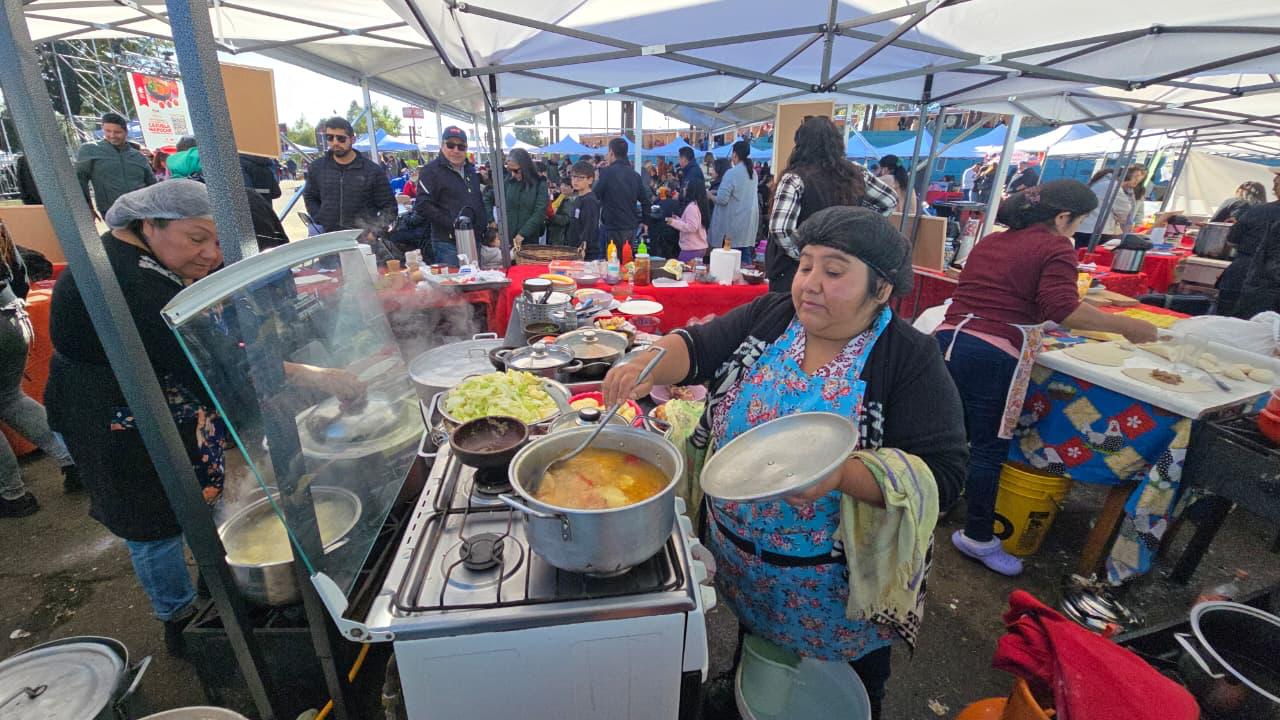 Fiesta de la Cazuela Mapuche convocó a 7 mil visitantes en Padre Las Casas