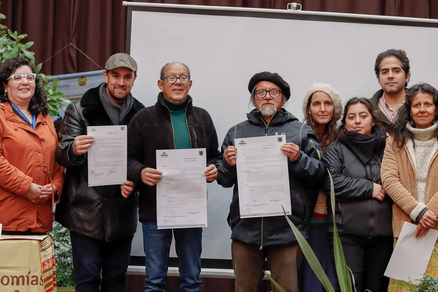 Villarrica conforma mesa de trabajo para proteger el bosque nativo