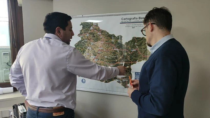 La conectividad en la zona lacustre fue abordada por Schubert con autoridades regionales.